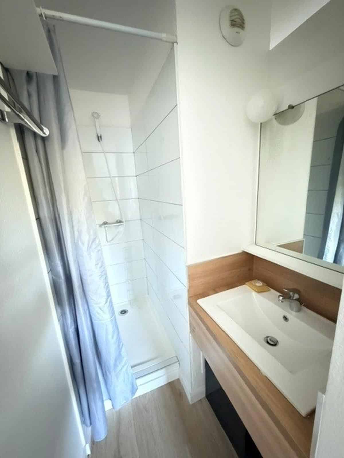 Studio La Parade completely renovated