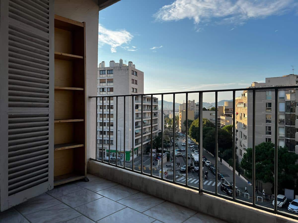 T2 duplex 41.75 m2 with balcony – Sulfur City, Marseille 5th (
