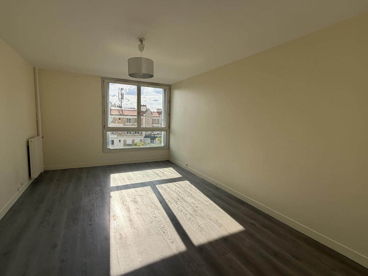 20ÈME PHILIPPE AUGUSTE / ALEXANDRE DUMAS : STUDIO A VENDRE E