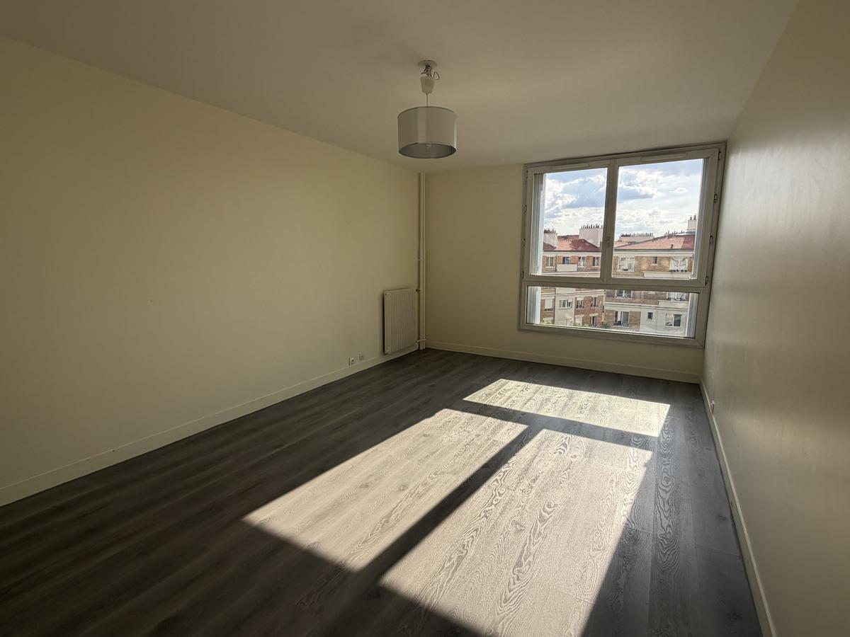 20ÈME PHILIPPE AUGUSTE / ALEXANDRE DUMAS : STUDIO A VENDRE E