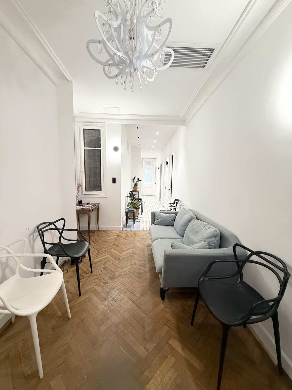 Local professionnel / bureau de 25 m2 Marseille 8ème