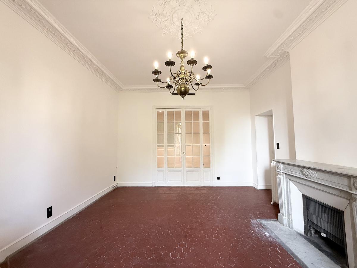 Local professionnel / bureau de 25 m2 Marseille 8ème