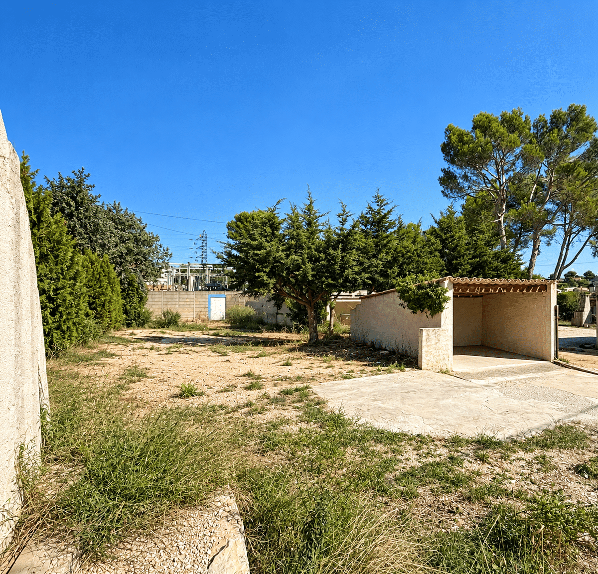 Terrain constructible de 323 m2 Roquefort-la-Bédoule